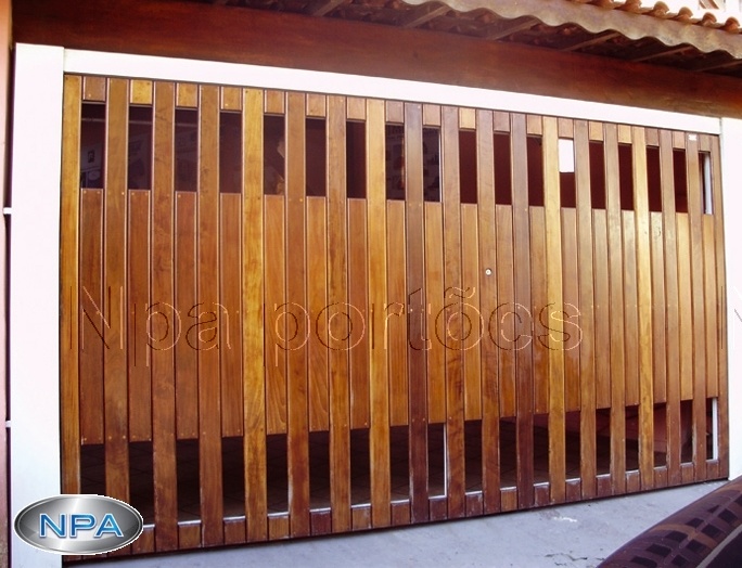 Portão de Madeira – NPA 18 – Deck